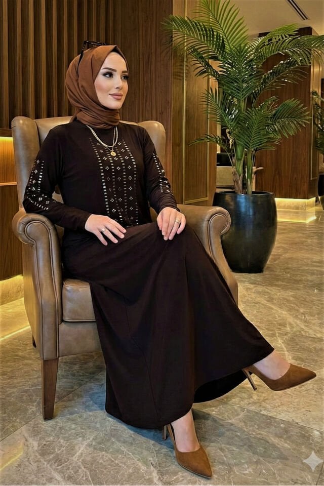 Kadın Sandy Lacivert Önü Ve Kolları Dms Taş Detaylı Büyük Beden Boydan Abiye Tesettür Elbise Kahve - 42
