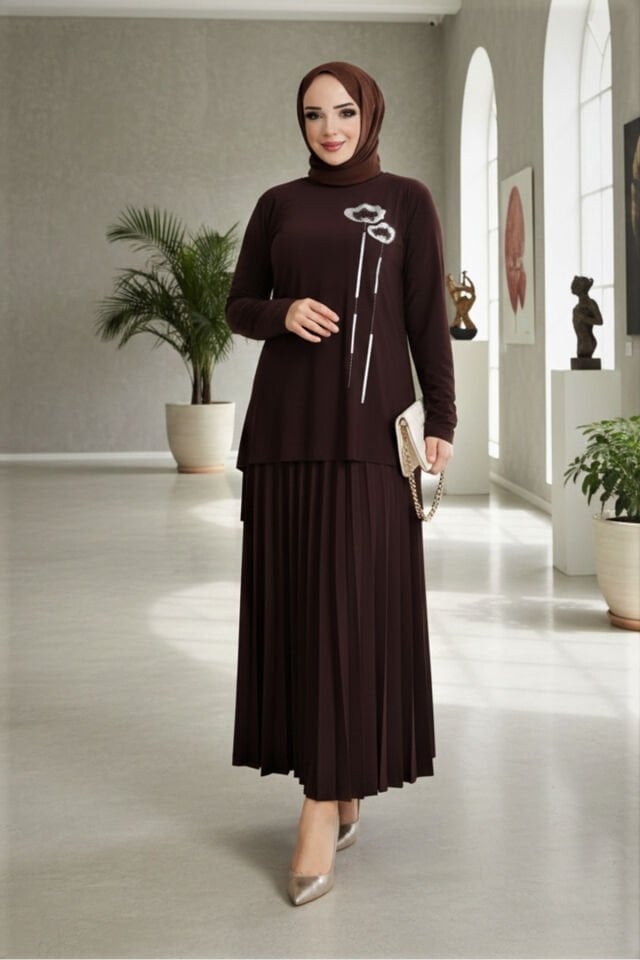 Kadın Sandy Siyah tarz özel davet anne Büyük Beden Piliseli İkili Tesettür Etekli Takım Kahve - 50