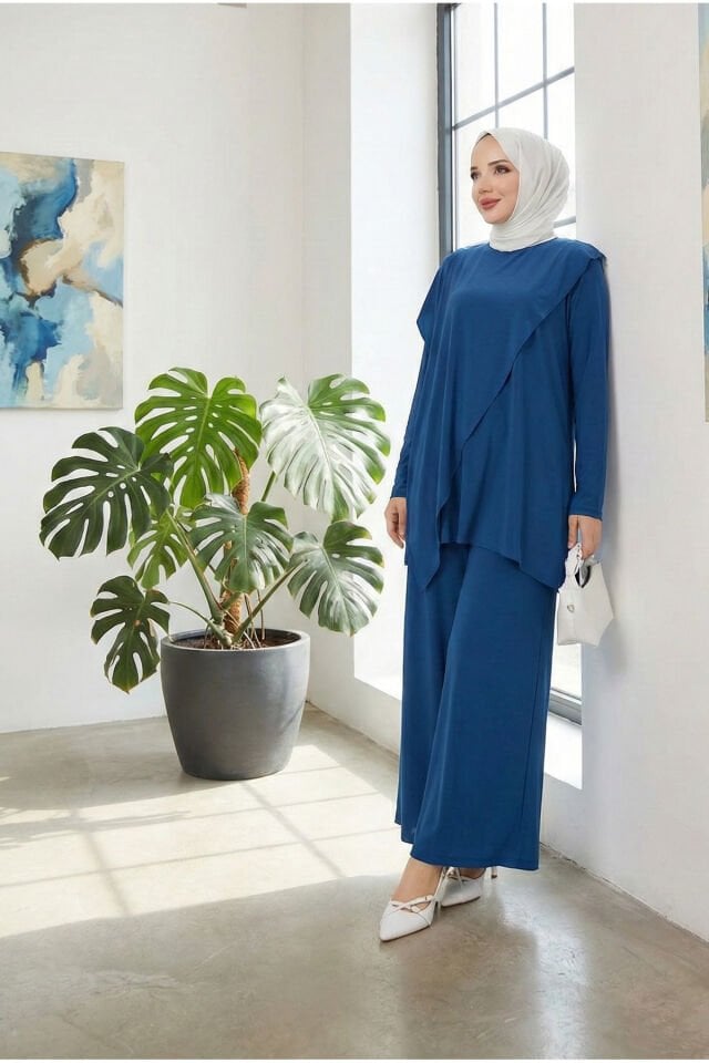 Kadın Sandy Ön ve Arka Omuzdan Kanatlı Asimetrik Kesim Tesettür İkili Pasntolonlu Takım İndi̇go - 42